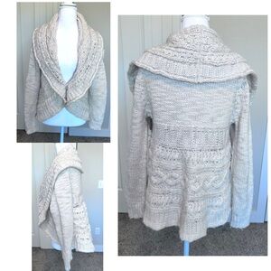 Guess Open-front cream cardigan draped waterfall design shawl collar Sz Large
